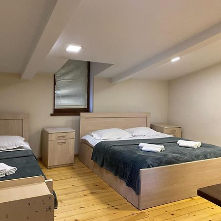 Anano'S Guesthouse Borjomi Bagian luar foto